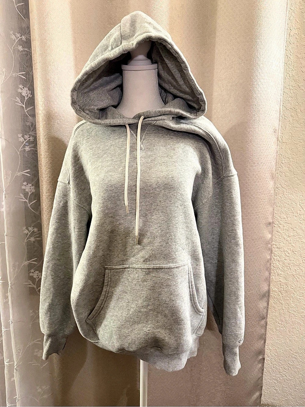 OFFLINE Gray Hoodie Size Small - Picture 2 of 8